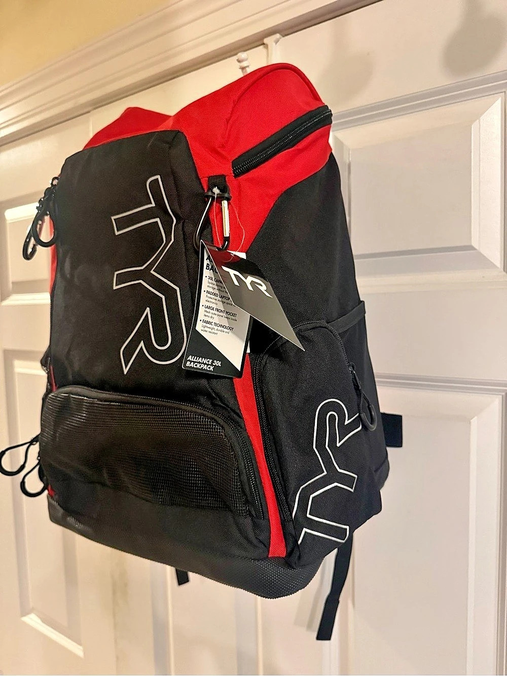 TYR Alliance 30L Backpack Red & Black — NWT